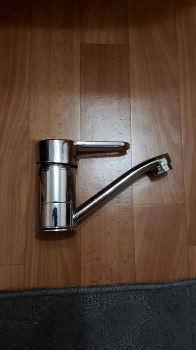 Продаю смесители и шланги разных модификации