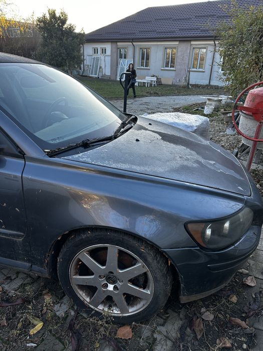 Volvo S40 T5 220CP