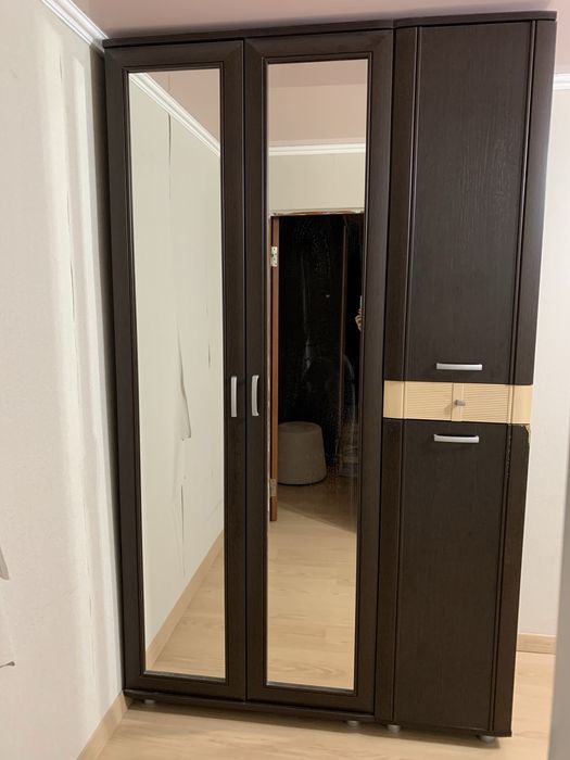 Продам шкаф и комод