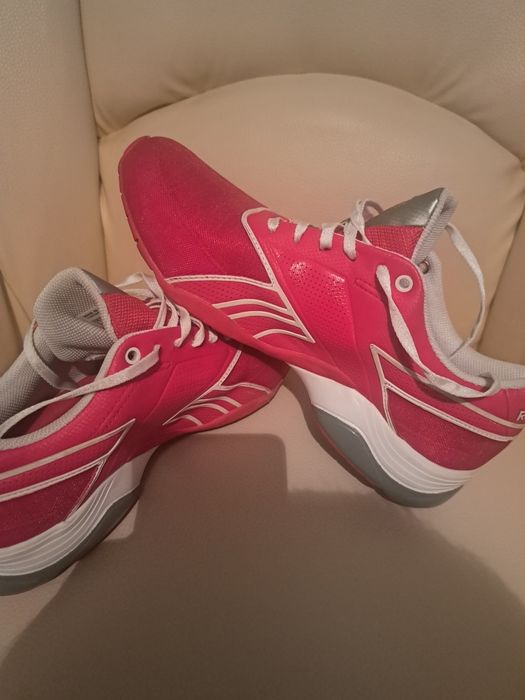 Adidași Reebok nr 40 impecabili