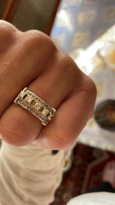 Продаётся  Кольцо  Муржское