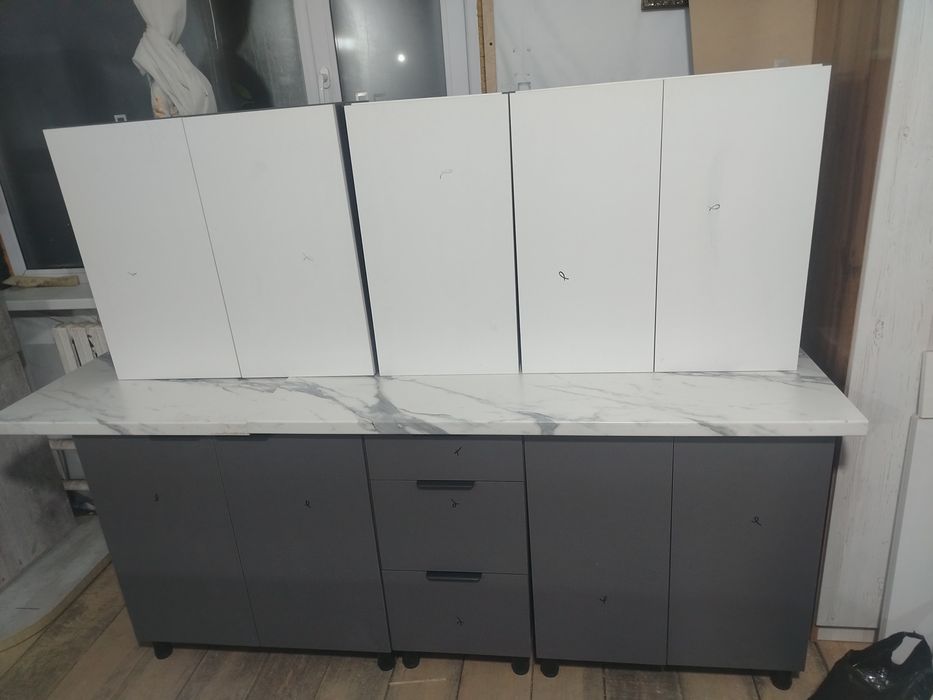 Продам кухонный гарнитур