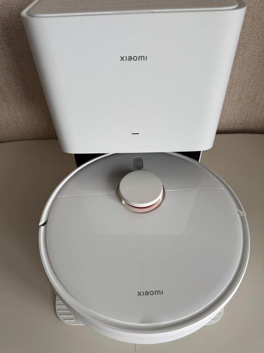 Продам робот пылесос