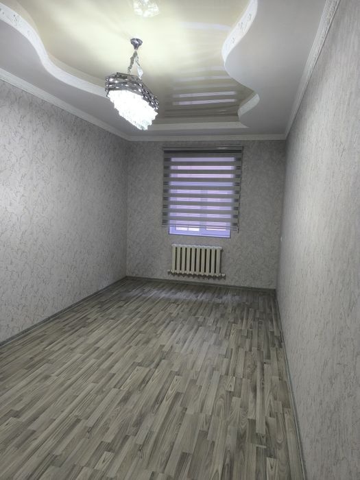 Урганч шахрида 2 каватли 200 м2 Уй сотилади