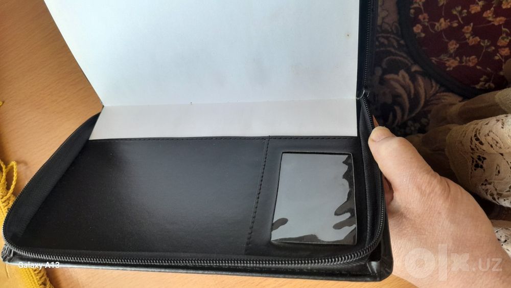 Продаются 2 деловых ежедневника