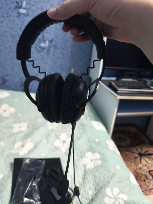 Наушник Logitech g pro x