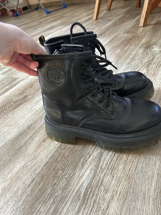 Отдам обувь 38 размера