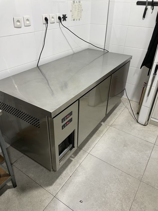 Холодильник стол Pimak Proffesional