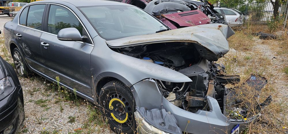Skoda Superb 2,0 TDI CFF 140к.с. на части