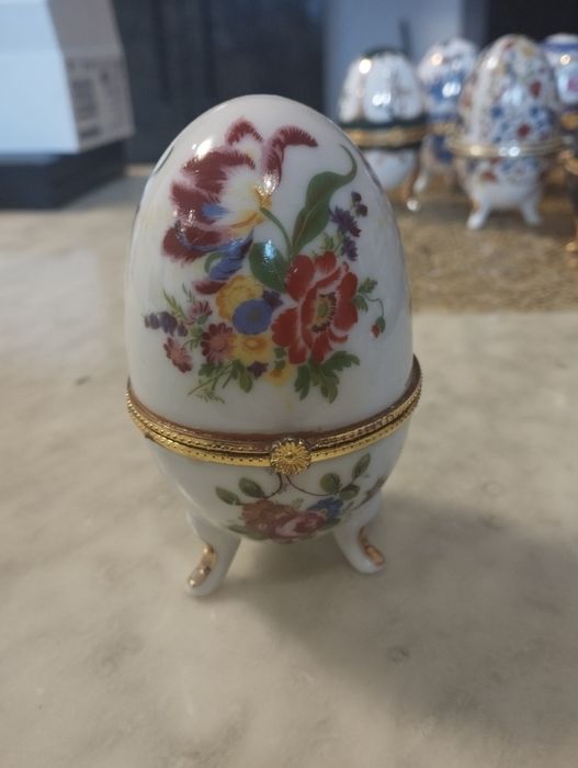 Порцеланови якца