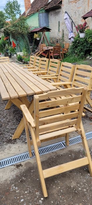 set de scune si masa pentru terasa