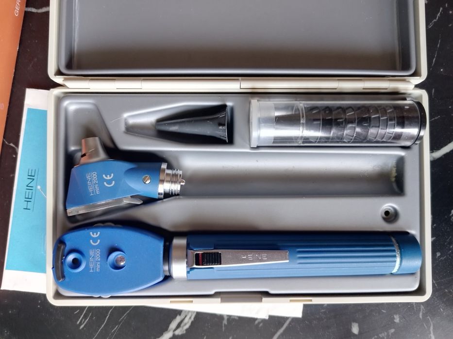 HEINE mini 2000 - Отоскоп/Офталмоскоп, медицински комплект -  Германия