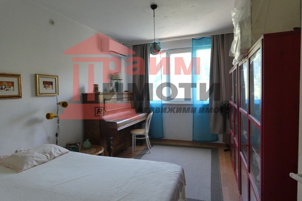 2стаен, обзаведен, Света Троица, 600