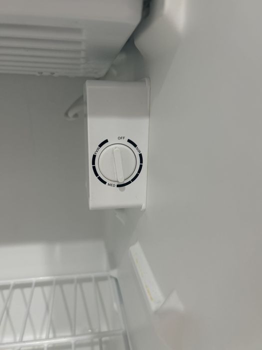 Компвктный холодильник