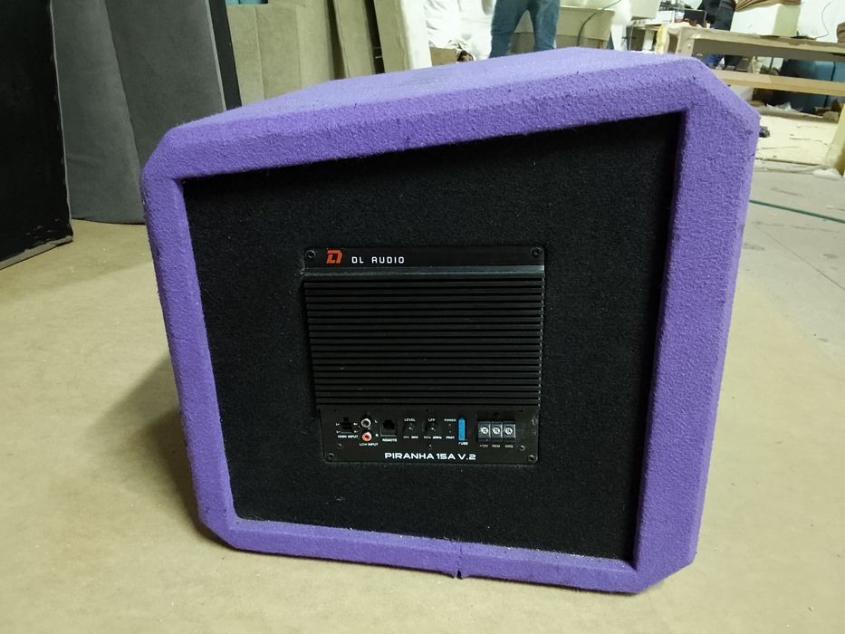 Сабвуфер на авто б/у