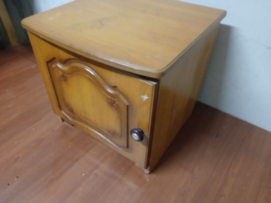 Продам тумба для спальни