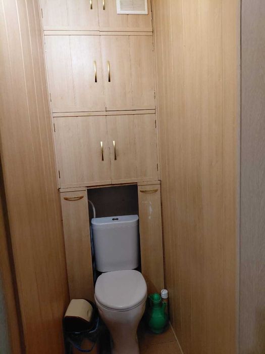 продам 3 комнатную