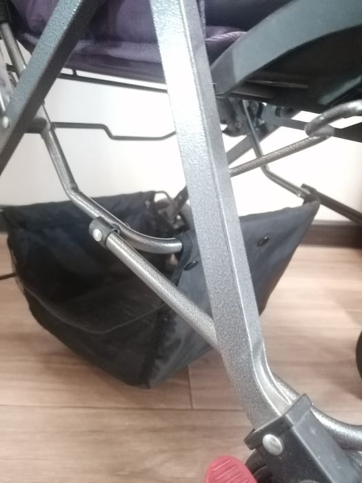 Детская коляска.