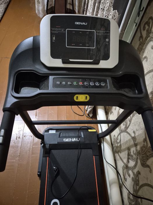 Беговая дорожка новая