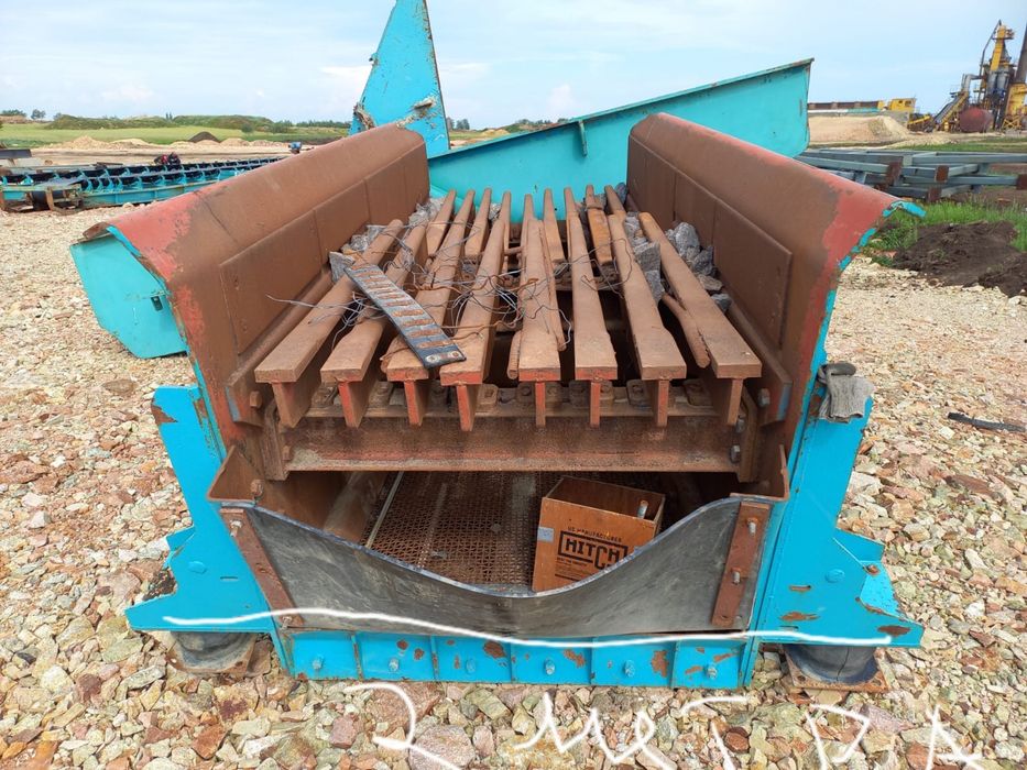 Колосниковый грохот питатель