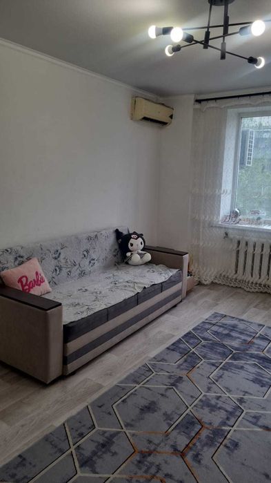 Сдается 2-ком квартира в центре. Империя Асем