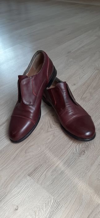 Туфли  женские   кожаные