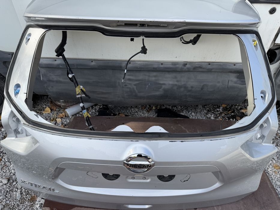 Капак Nissan X-Trail 2014 год.-