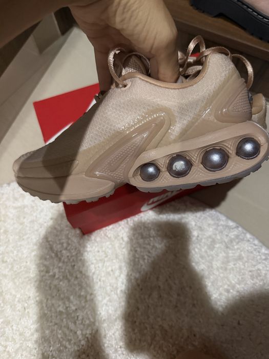 Дамски маратонки Nike air max Dn