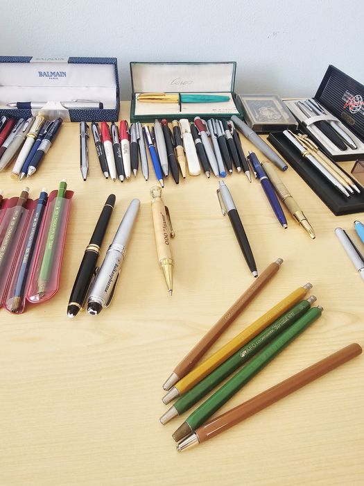 Химикалки и моливи за колекция