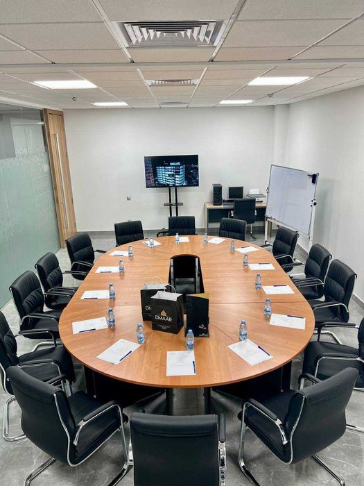 Конференц зал на 15 человек в центре города |DMAAR PLAZA|