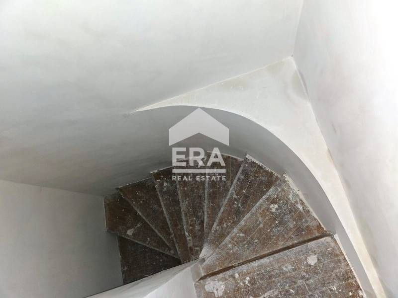 Мезонет в кв. Дружба 2 с гараж