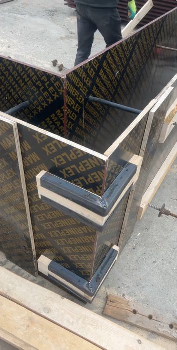 Заливка фундамента под ключь!