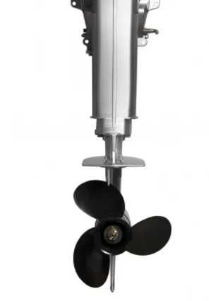 Продам лодку с мотором Apache 3700