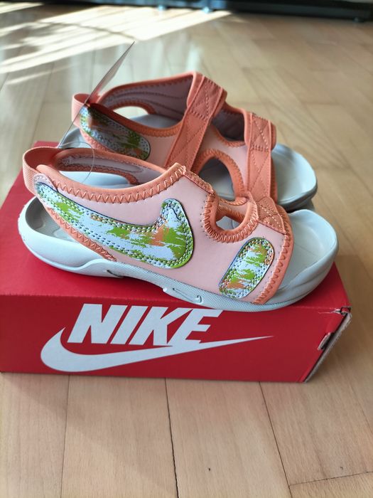 Sandale Nike fetițe mărime 29.5