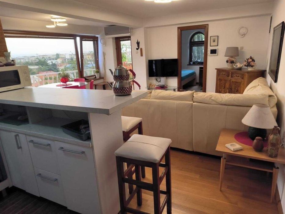 Дава се под наем Тристаен апартамент в Пловдив, Гагарин - 84 кв.м за 336.6 € - Снимка #9