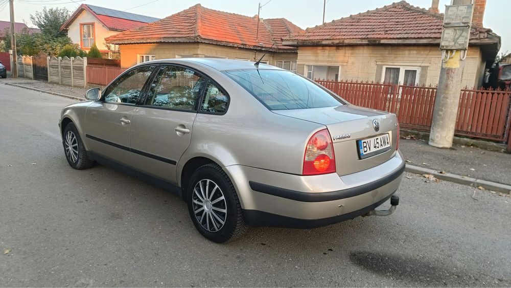 VOLKSWAGEN Passat 2005 — imagine 3
