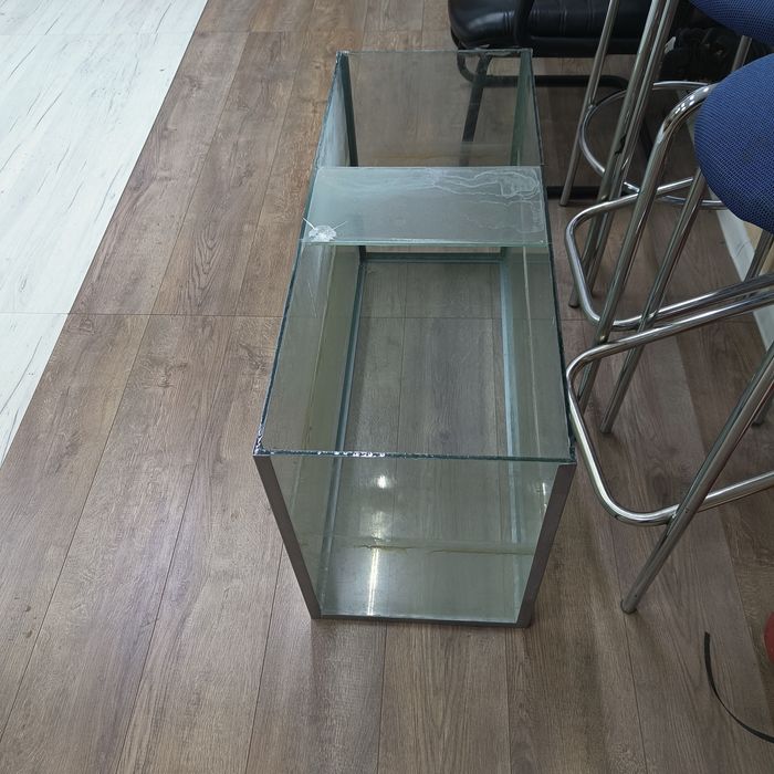 Аквариум для рыбок.