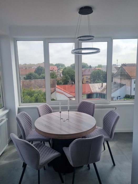 Apartament 110 mp central str. Vasile Lucaciu renovat,mobilat,garaj.