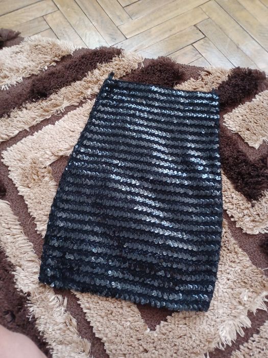 Fustițe cu paiete neagra