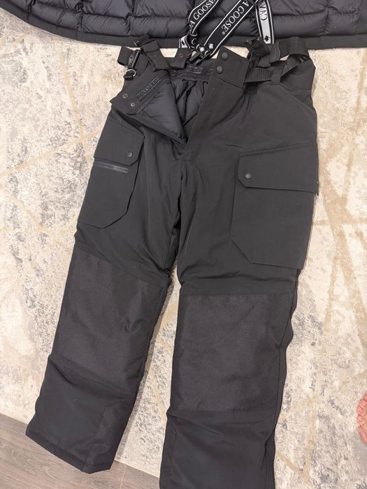 Канада гус пуховик оригинал новая