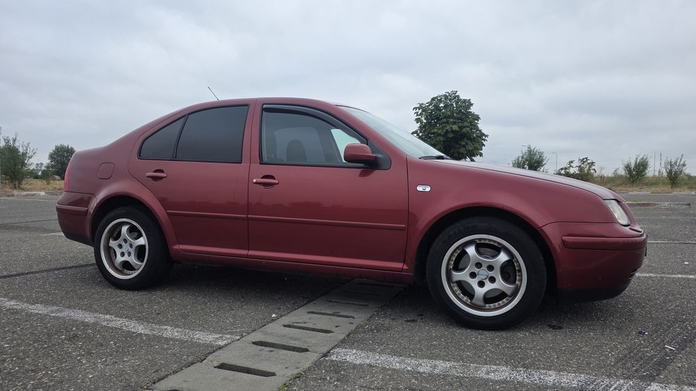 VOLKSWAGEN Bora 2000 — imagine 3