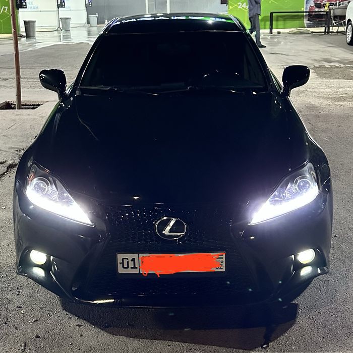 Продается Lexus IS 300 3L V6 2006, 280000км