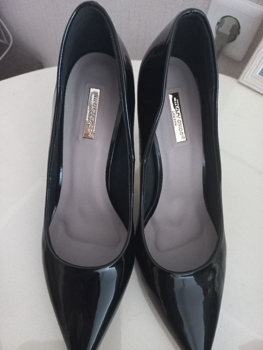 Продам новые туфли за 4000 т