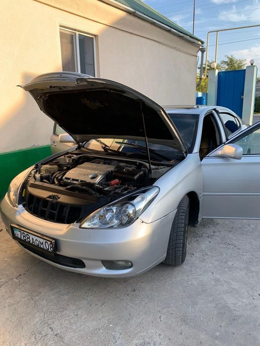 Автомашины Lexus es 330