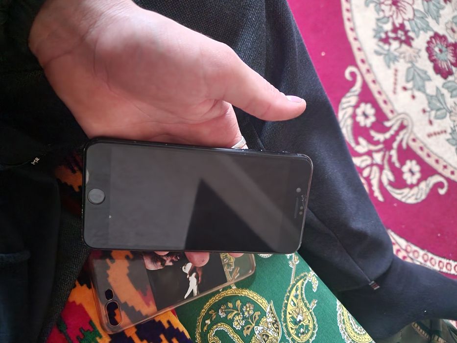 Айфон 7 +_128 гб