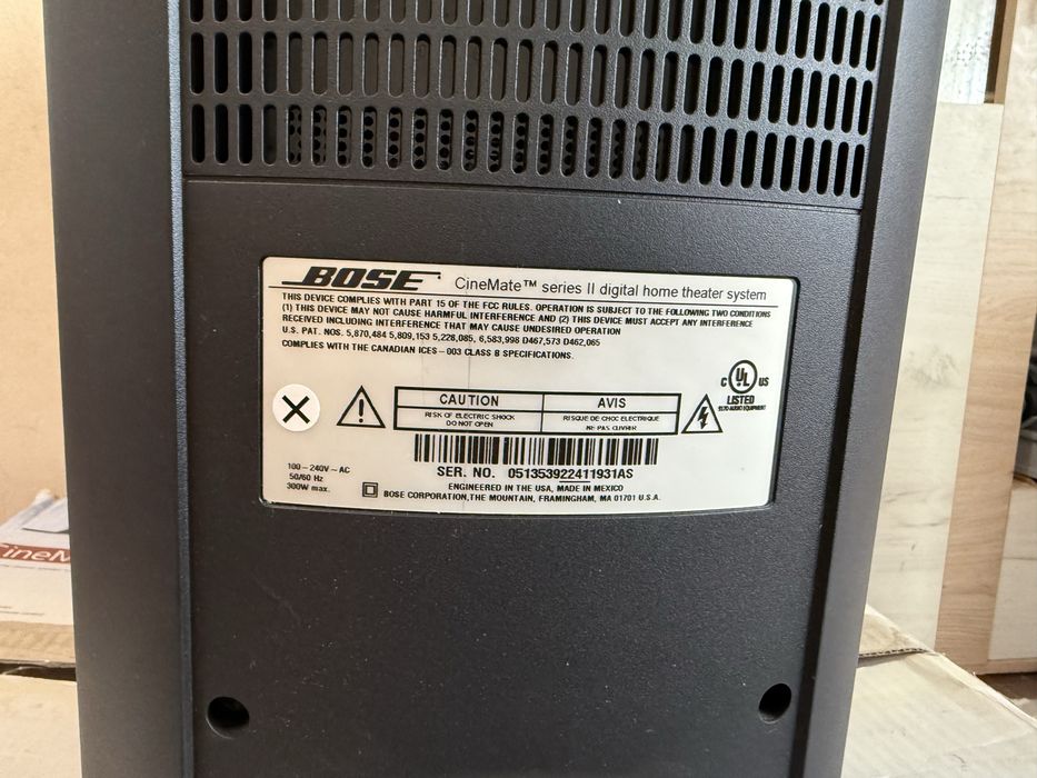 Bose Sine Mate Чисто нови Качествен звук