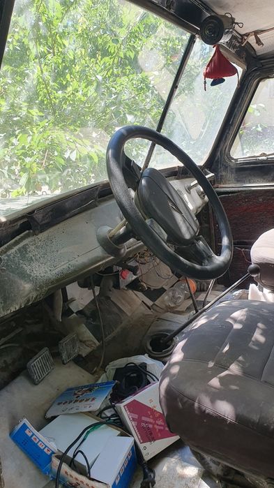 Uaz 469 sotiladi srochni