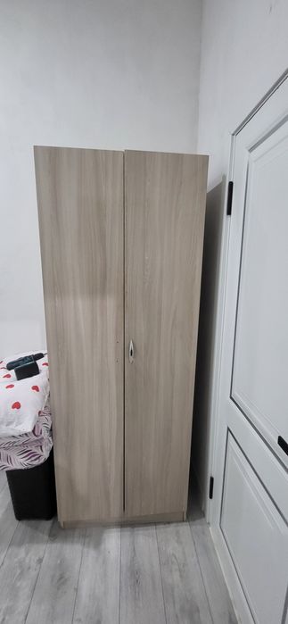 Продам Шкаф   дешово