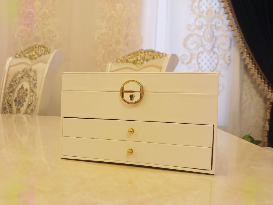 Органайзер для украшений Новый