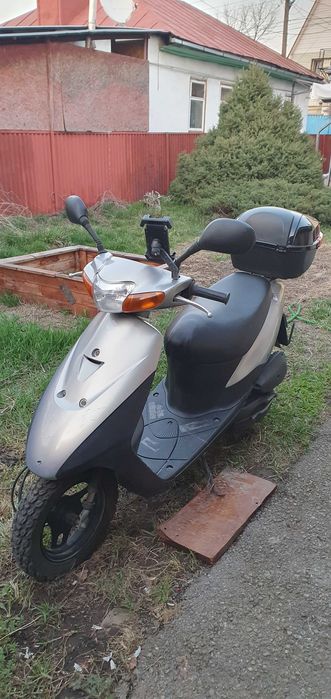 Скутер Suzuki let's 2 50куб.